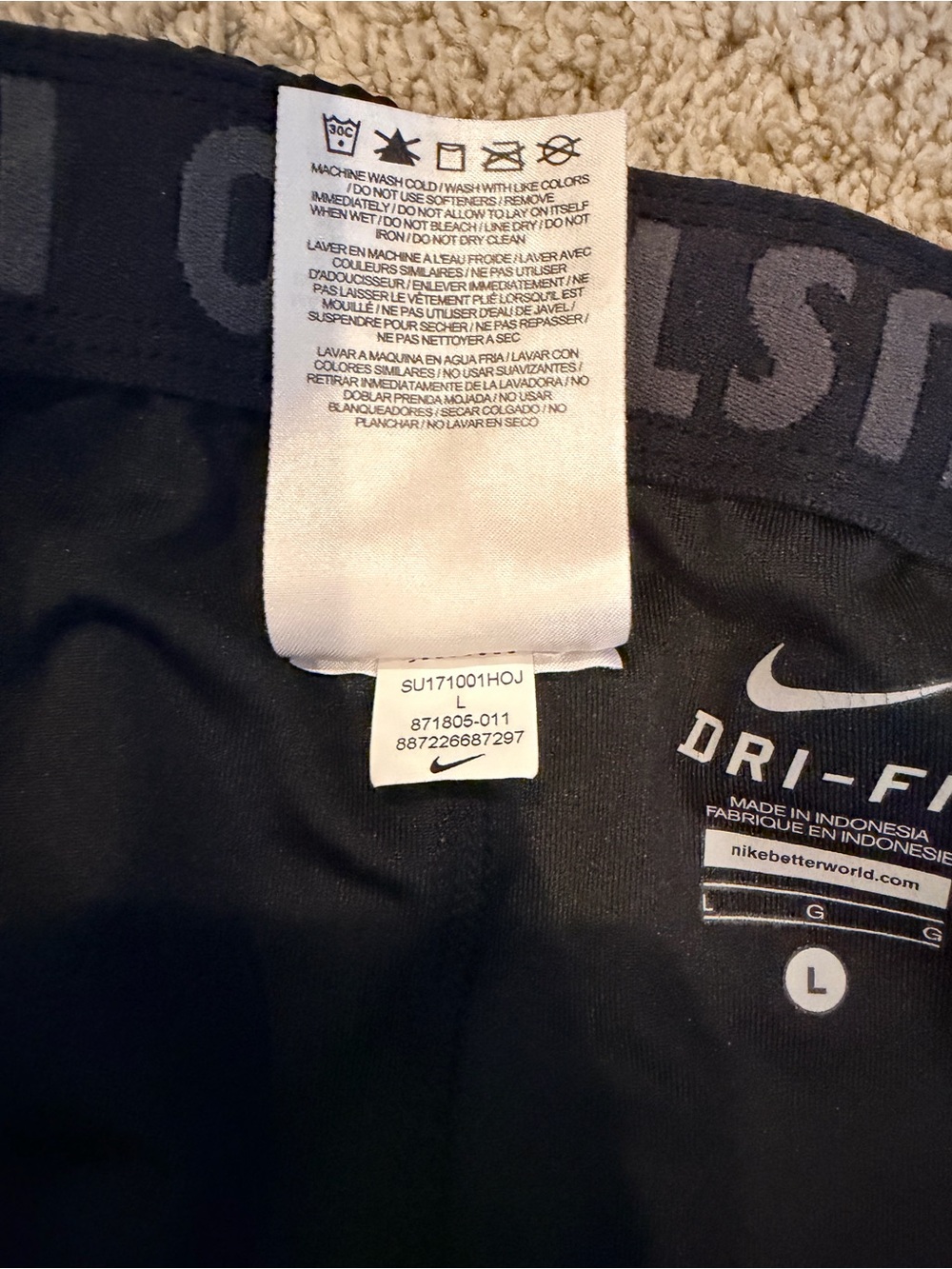 Nike Women's Black Athletic Running Shorts - Picture 7 of 8